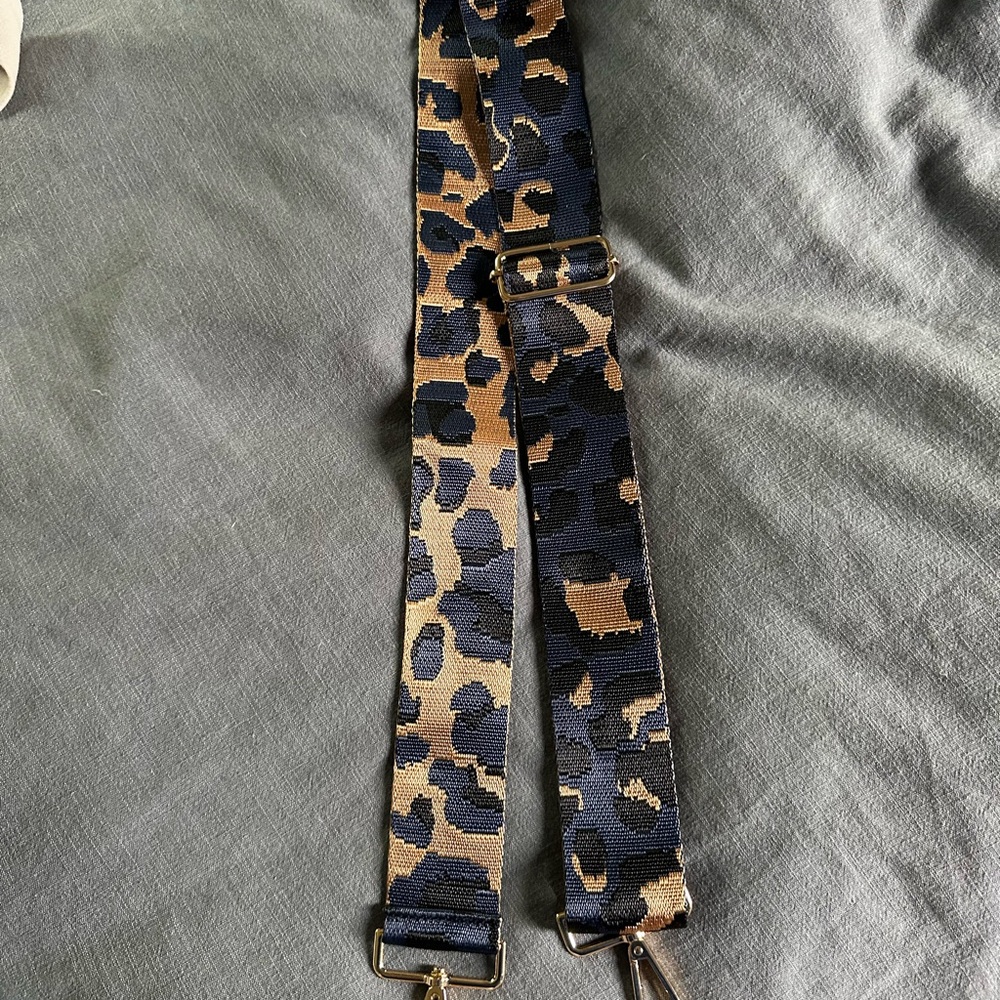 Leopard Print Crossbody Bag Strap